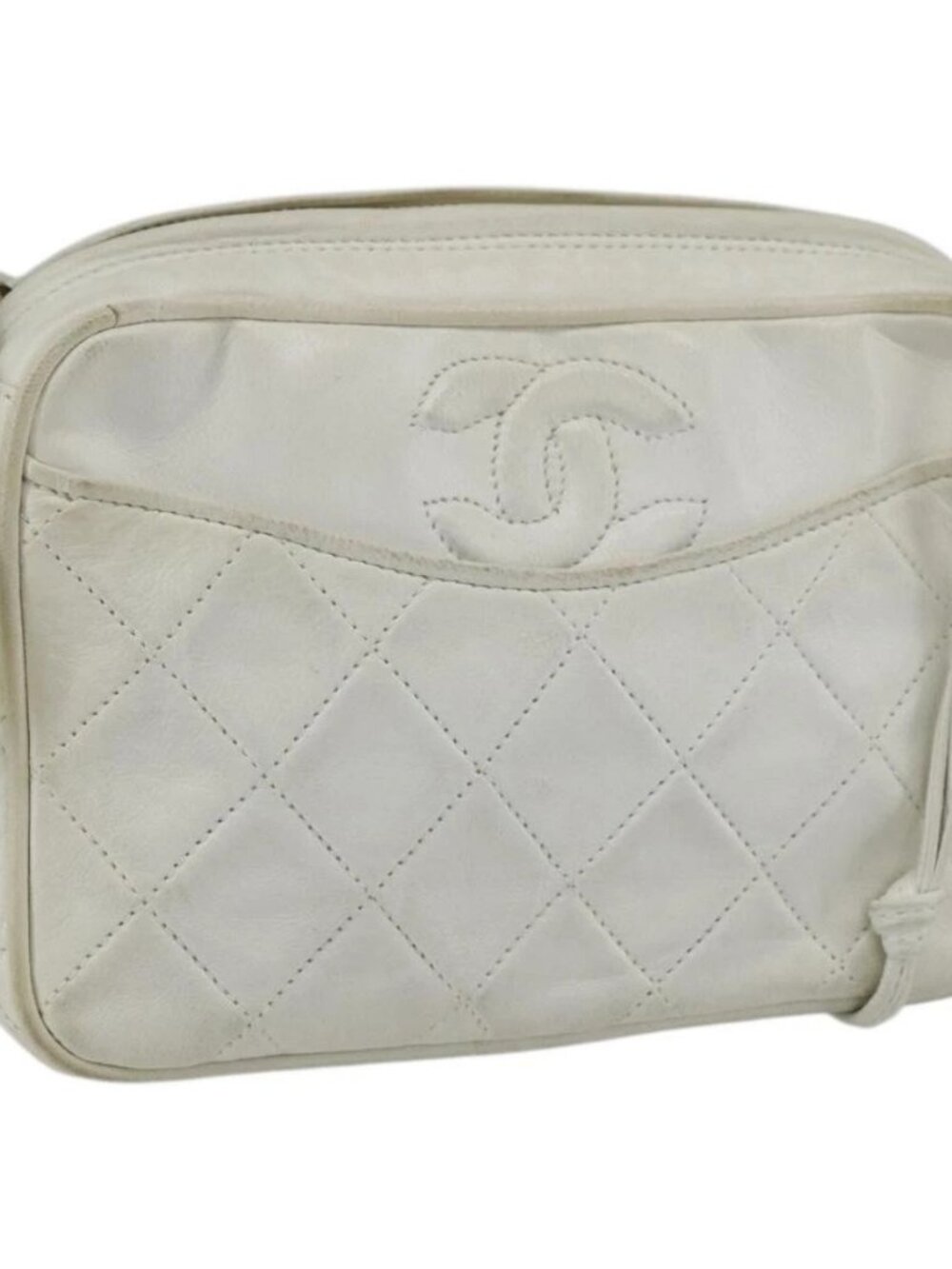 CHANEL Matelasse Shoulder Bag Leather White Gold CC Auth BA10848